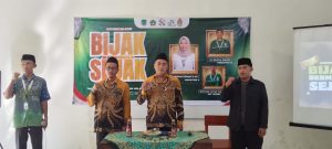 Cerdas Bermedia Dalam Era Digital, Tim P2S Al-Yasini Hadir di MIN 2 Pasuruan
