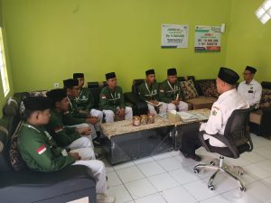 Semangat Pengabdian, Santri P2S Al-Yasini Disambut Hangat di MIN 2 Pasuruan