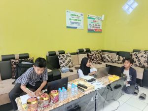 Kepala Madrasah Pantau Simulasi OMI, Pastikan Kesiapan Siswa Hadapi Olimpiade Madrasah Indonesia